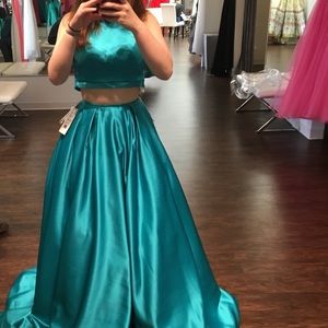 Sherri Hill two piece. worn once!